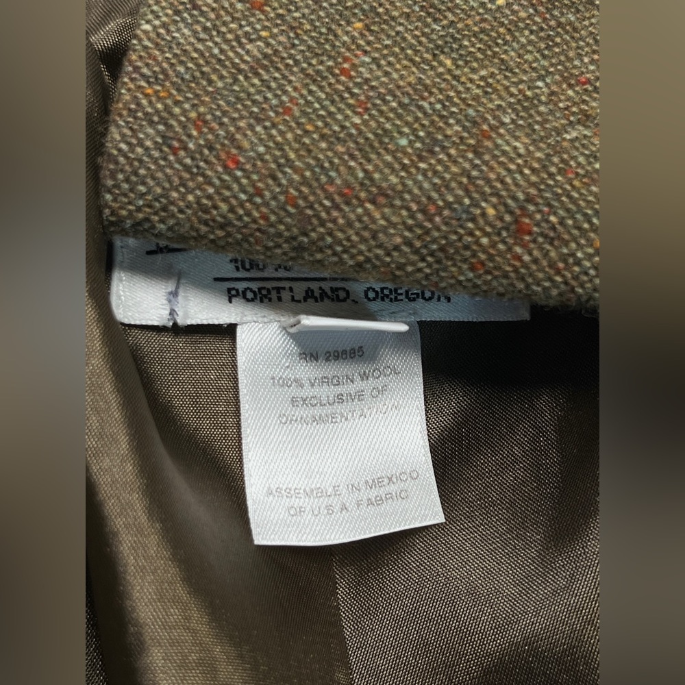 Pendleton 100% Virgin Wool Olive Green Blazer - image 6